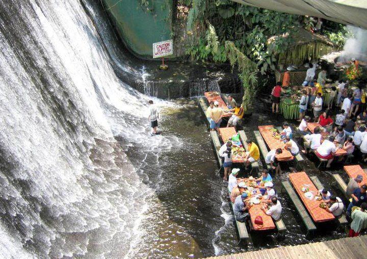 Villa Escudero Image 2